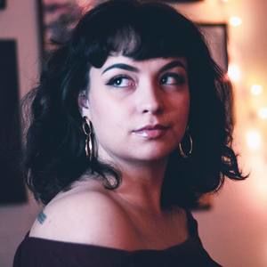 Meet your Posher, Mallory